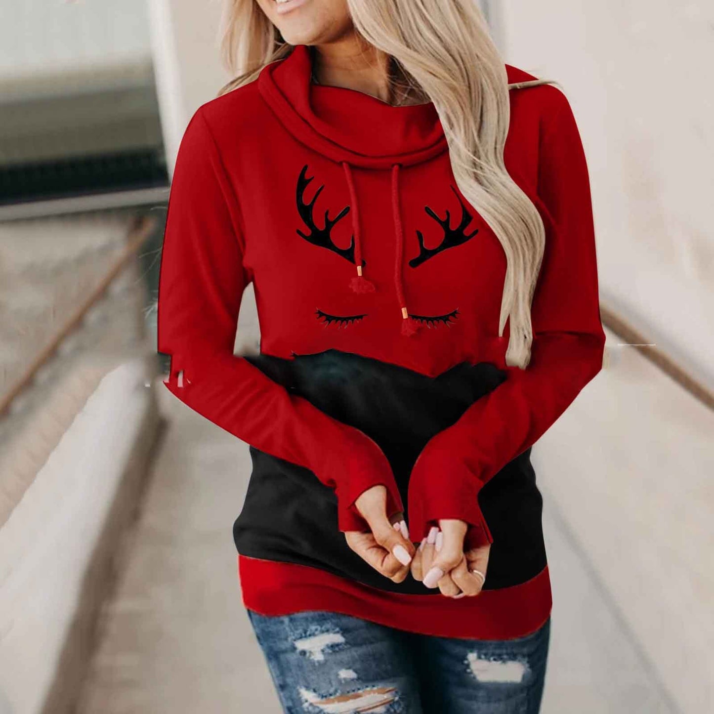 Christmas Stitching Long-sleeved Hooded Sweatshirt